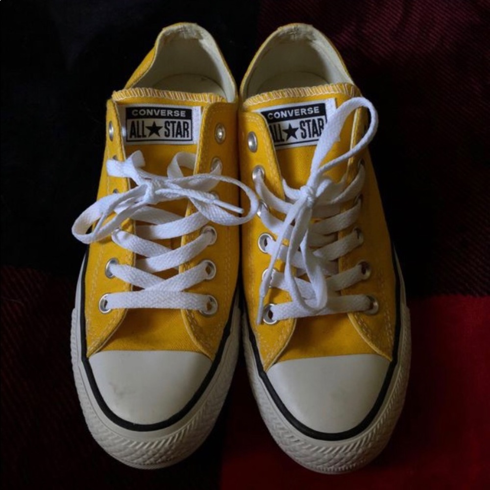 Yellow Converse - Picture 3 of 5